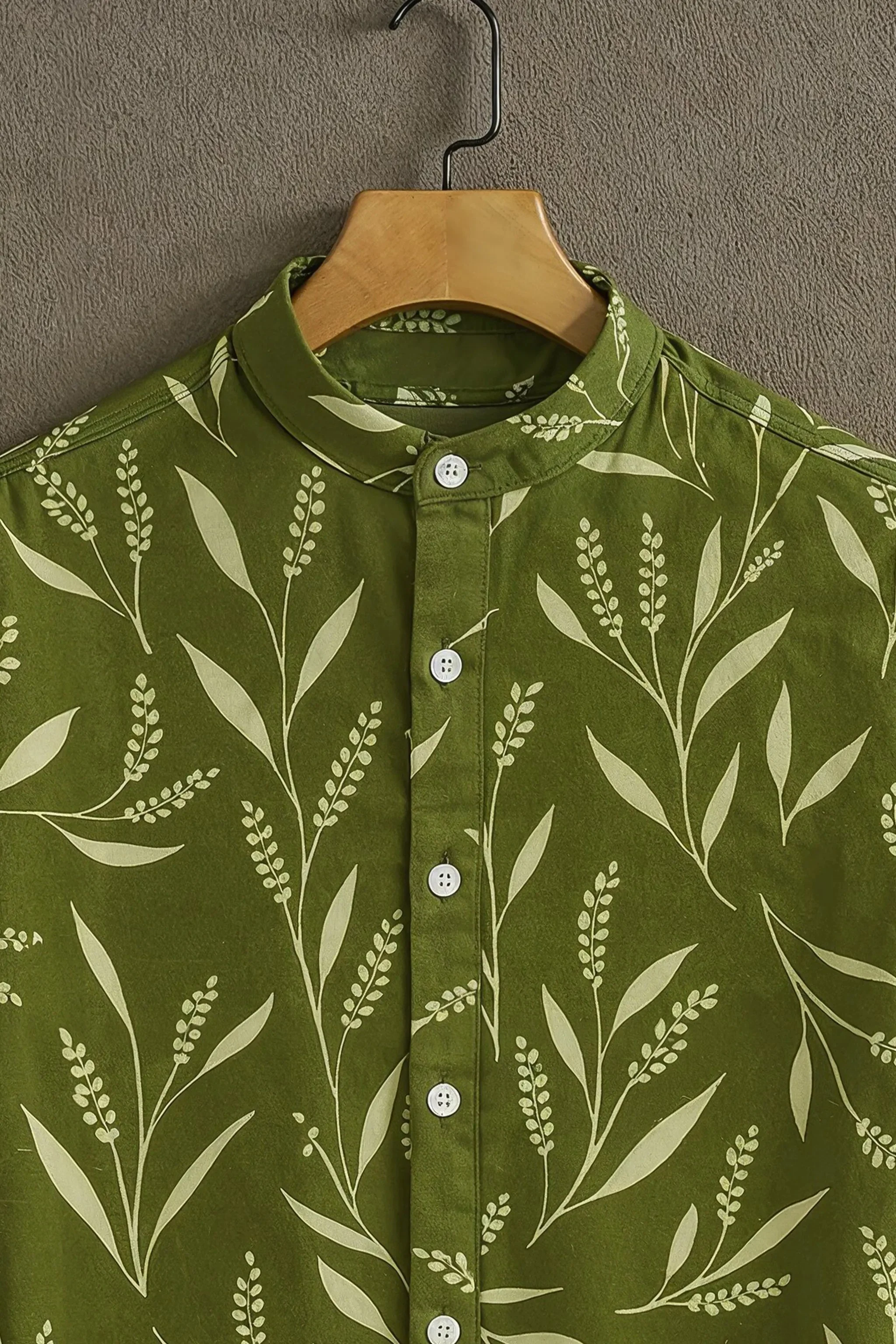Green Casual Shirt with Leaf Print - Image 2
